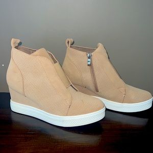 Tan wedge booties size 7